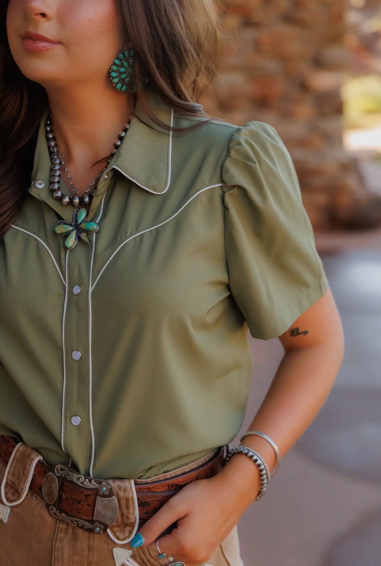 Western Pearl Snap in olive